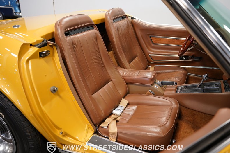 Unknown-Corvette-1971-War-Bonnet-Yellow-Saddle-15