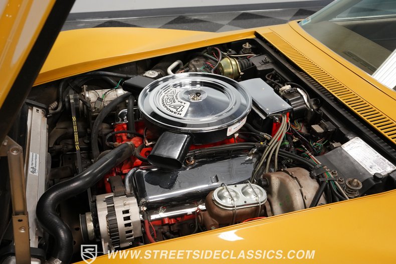Unknown-Corvette-1971-War-Bonnet-Yellow-Saddle-2