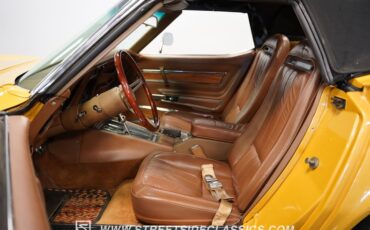Unknown-Corvette-1971-War-Bonnet-Yellow-Saddle-7