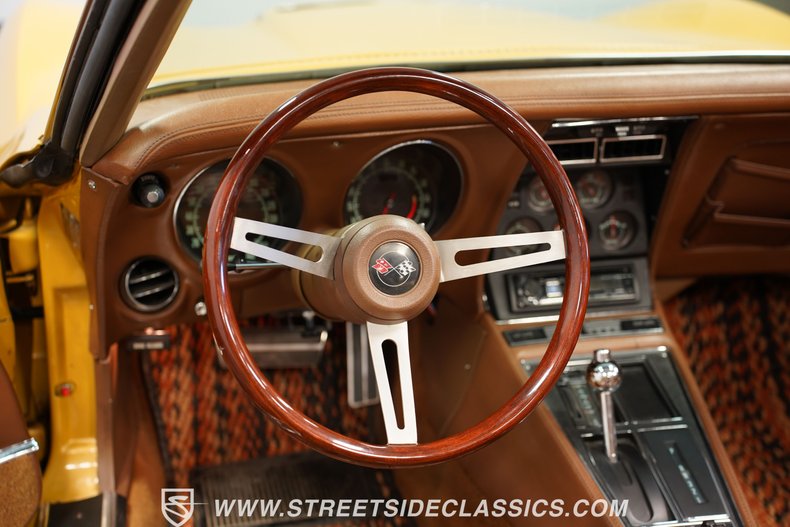 Unknown-Corvette-1971-War-Bonnet-Yellow-Saddle-8