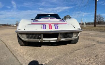 Unknown-Corvette-1971-White-12