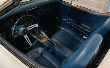 Unknown-Corvette-1971-White-13