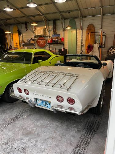 Unknown-Corvette-1971-White-2