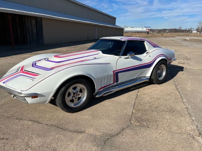 Unknown-Corvette-1971-White-22