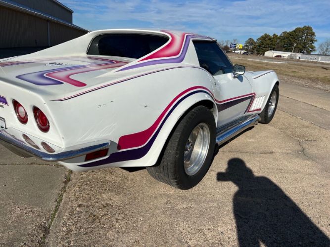Unknown-Corvette-1971-White-23