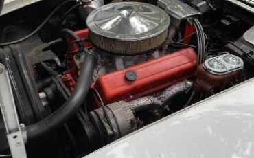 Unknown-Corvette-1971-White-3