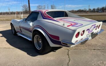 Unknown-Corvette-1971-White-7