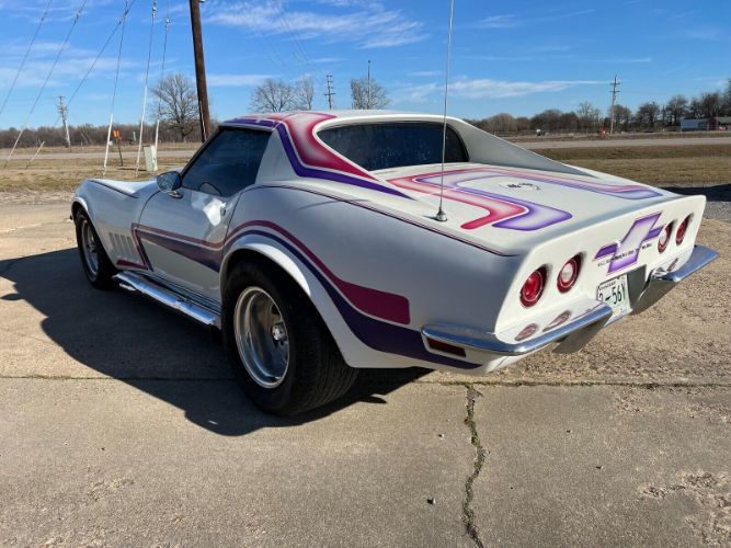 Unknown-Corvette-1971-White-7