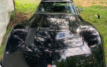 Unknown-Corvette-1972-Black
