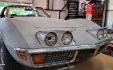 Unknown-Corvette-1972-Blue-12