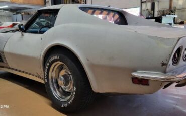 Unknown-Corvette-1972-Blue-14