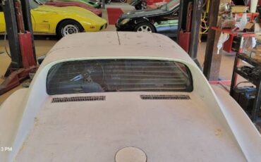 Unknown-Corvette-1972-Blue-7