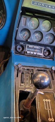 Unknown-Corvette-1972-Blue-8