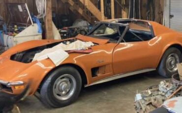 Unknown-Corvette-1972-Orange-Black-5