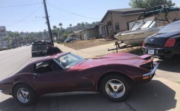 Unknown-Corvette-1972-Red-6