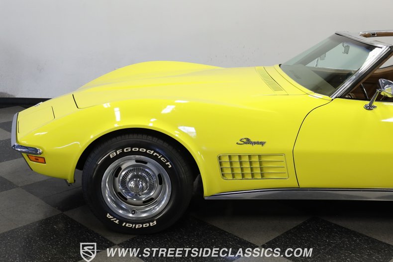 Unknown-Corvette-1972-Sunflower-Yellow-Saddle-22