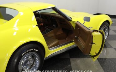 Unknown-Corvette-1972-Sunflower-Yellow-Saddle-4