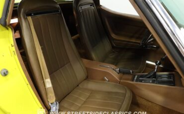 Unknown-Corvette-1972-Sunflower-Yellow-Saddle-40