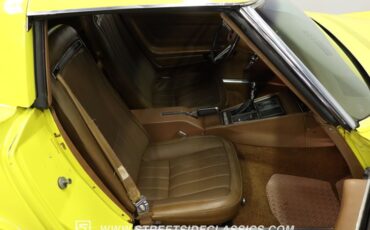 Unknown-Corvette-1972-Sunflower-Yellow-Saddle-41