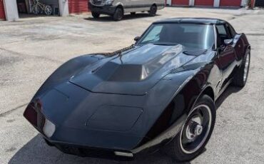 Unknown-Corvette-1973-Black-Black-Leather-8