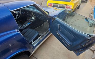 Unknown-Corvette-1973-Blue-14