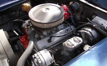 Unknown-Corvette-1973-Blue-15
