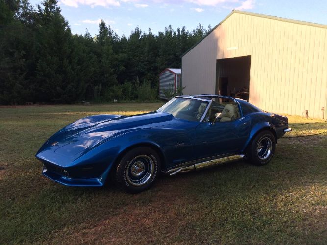 Unknown-Corvette-1973-Blue-2