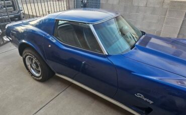 Unknown-Corvette-1973-Blue-22