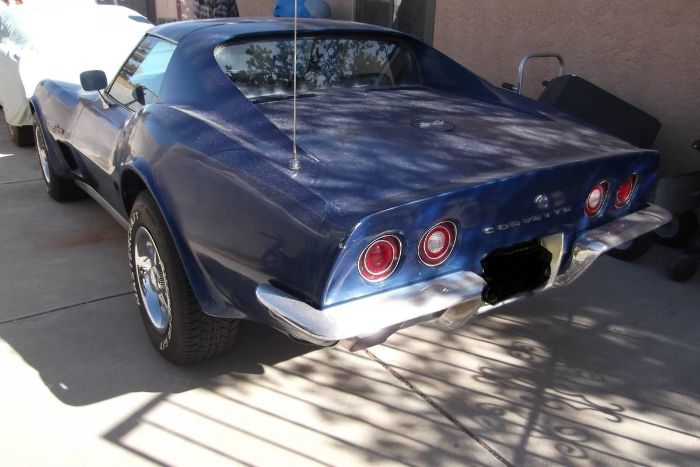 Unknown-Corvette-1973-Blue-23