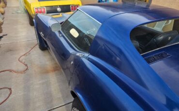 Unknown-Corvette-1973-Blue-3