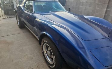 Unknown-Corvette-1973-Blue
