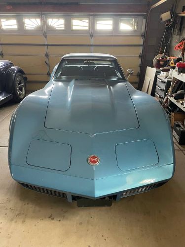 Unknown-Corvette-1973-Blue-Black-4