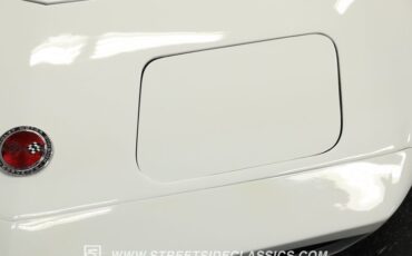 Unknown-Corvette-1973-Classic-White-Saddle-15