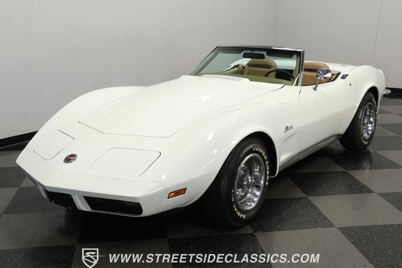 Unknown-Corvette-1973-Classic-White-Saddle-19