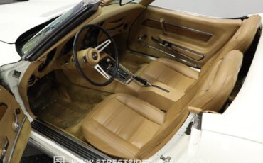 Unknown-Corvette-1973-Classic-White-Saddle-2