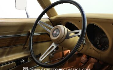 Unknown-Corvette-1973-Classic-White-Saddle-27