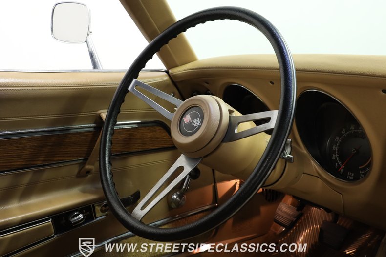 Unknown-Corvette-1973-Classic-White-Saddle-27