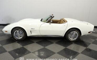 Unknown-Corvette-1973-Classic-White-Saddle