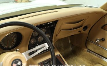 Unknown-Corvette-1973-Classic-White-Saddle-45