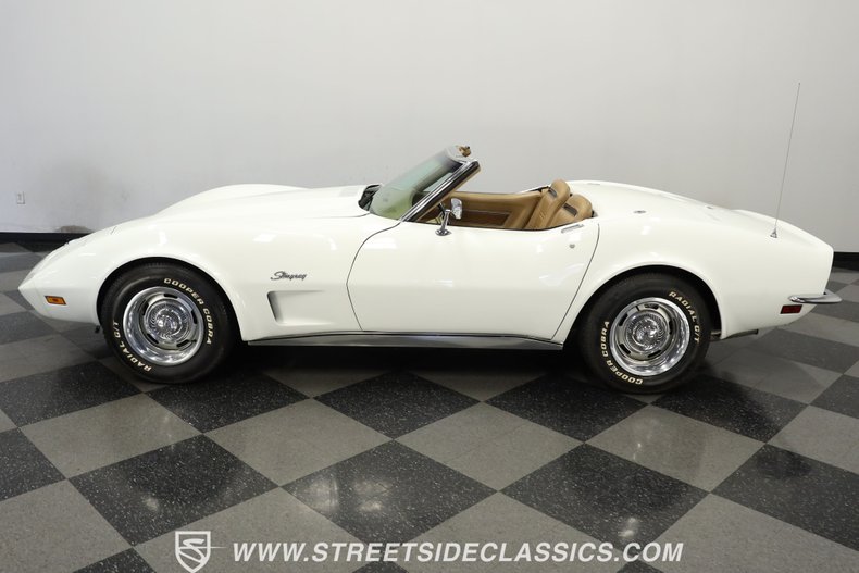 Unknown-Corvette-1973-Classic-White-Saddle