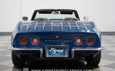 Unknown-Corvette-1973-Dark-Blue-Metallic-Black-16