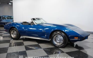 Unknown-Corvette-1973-Dark-Blue-Metallic-Black-21