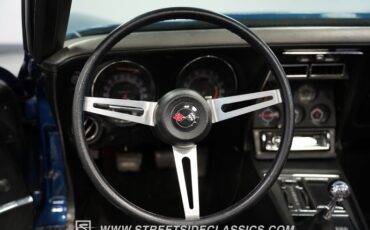 Unknown-Corvette-1973-Dark-Blue-Metallic-Black-37