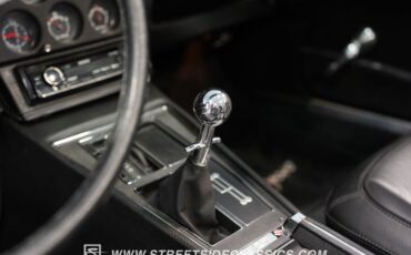 Unknown-Corvette-1973-Dark-Blue-Metallic-Black-42