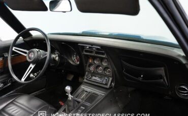 Unknown-Corvette-1973-Dark-Blue-Metallic-Black-48