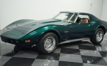 Unknown-Corvette-1973-Emerald-Green-Dark-Saddle-16