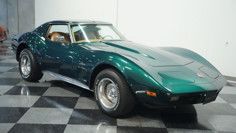 Unknown-Corvette-1973-Emerald-Green-Dark-Saddle-22