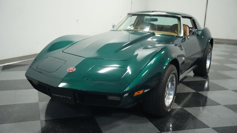 Unknown-Corvette-1973-Emerald-Green-Dark-Saddle-25