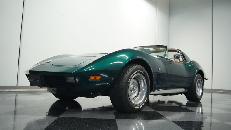 Unknown-Corvette-1973-Emerald-Green-Dark-Saddle-27