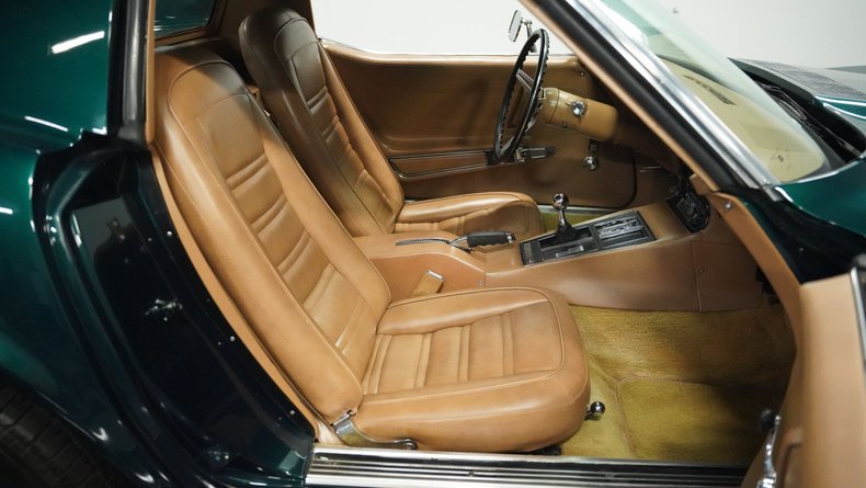 Unknown-Corvette-1973-Emerald-Green-Dark-Saddle-3